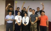站穩(wěn)講臺，講好課—精彩的課堂演繹
